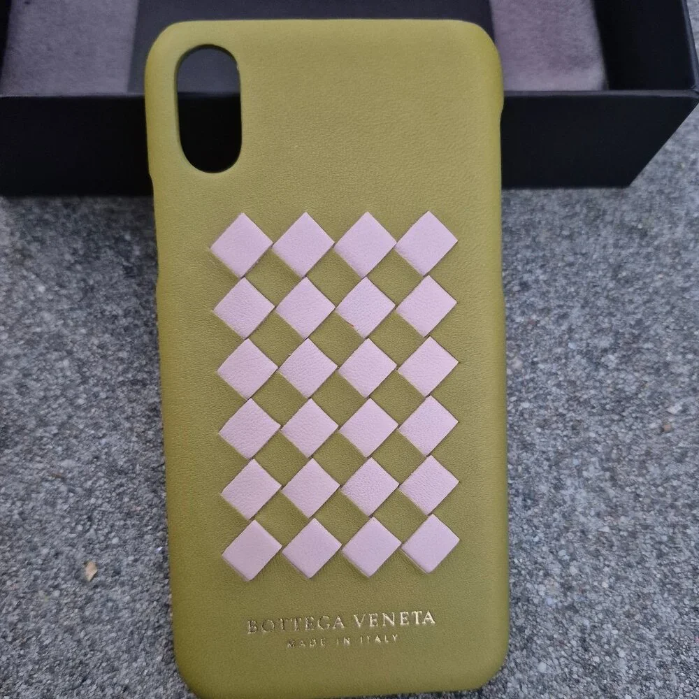 New NIB Bottega Veneta Intrecciato Leather iPhone X Case in Chamomile